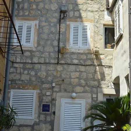 Lovely House Othello Next To The Buza Apartament Dubrownik