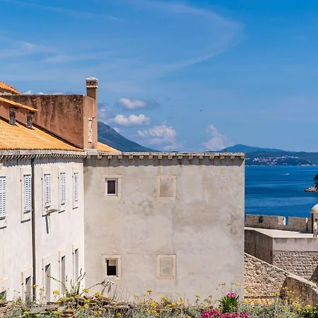 Apartment Lovely House Othello Next To The Buza Dubrovnik